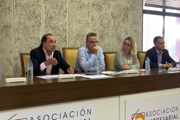 Iniciamos la Semana de la digitalización de la pyme en Ejea con Grupo San Valero y la Asociación Empresarial de las Cinco Villas